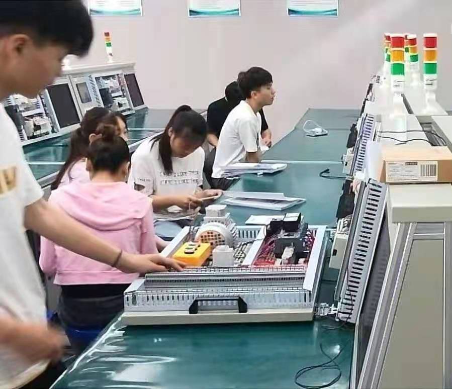实训室三