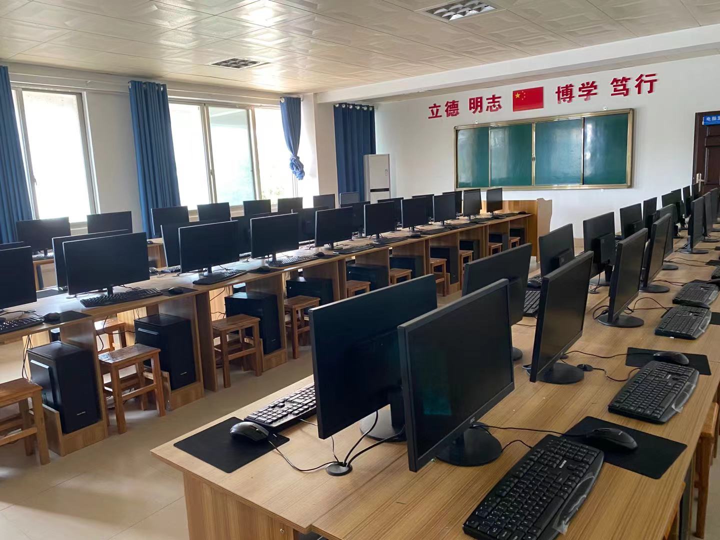 实训室三