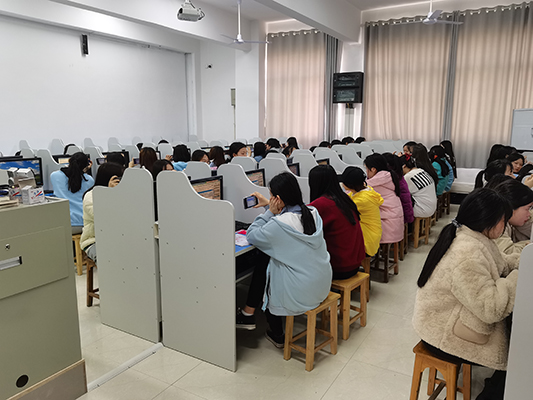 实训室三