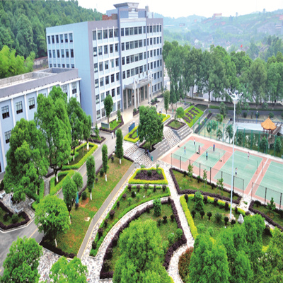 学校大门