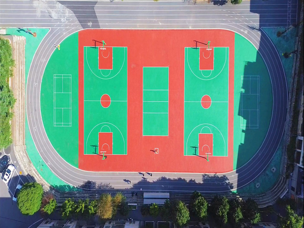 运动场