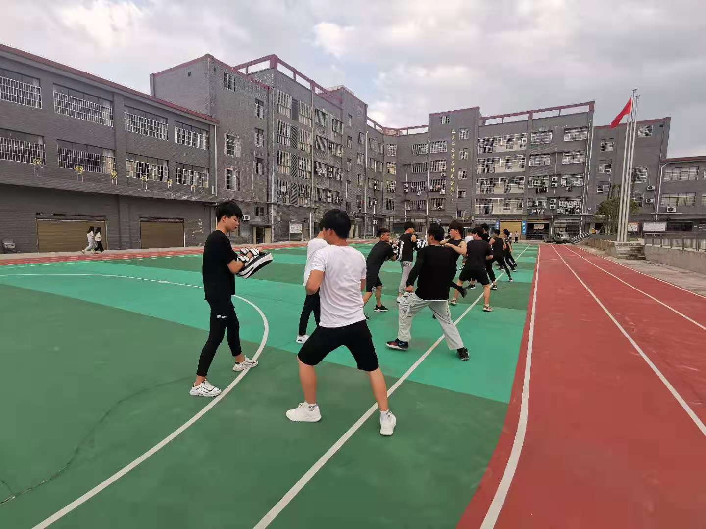 运动场
